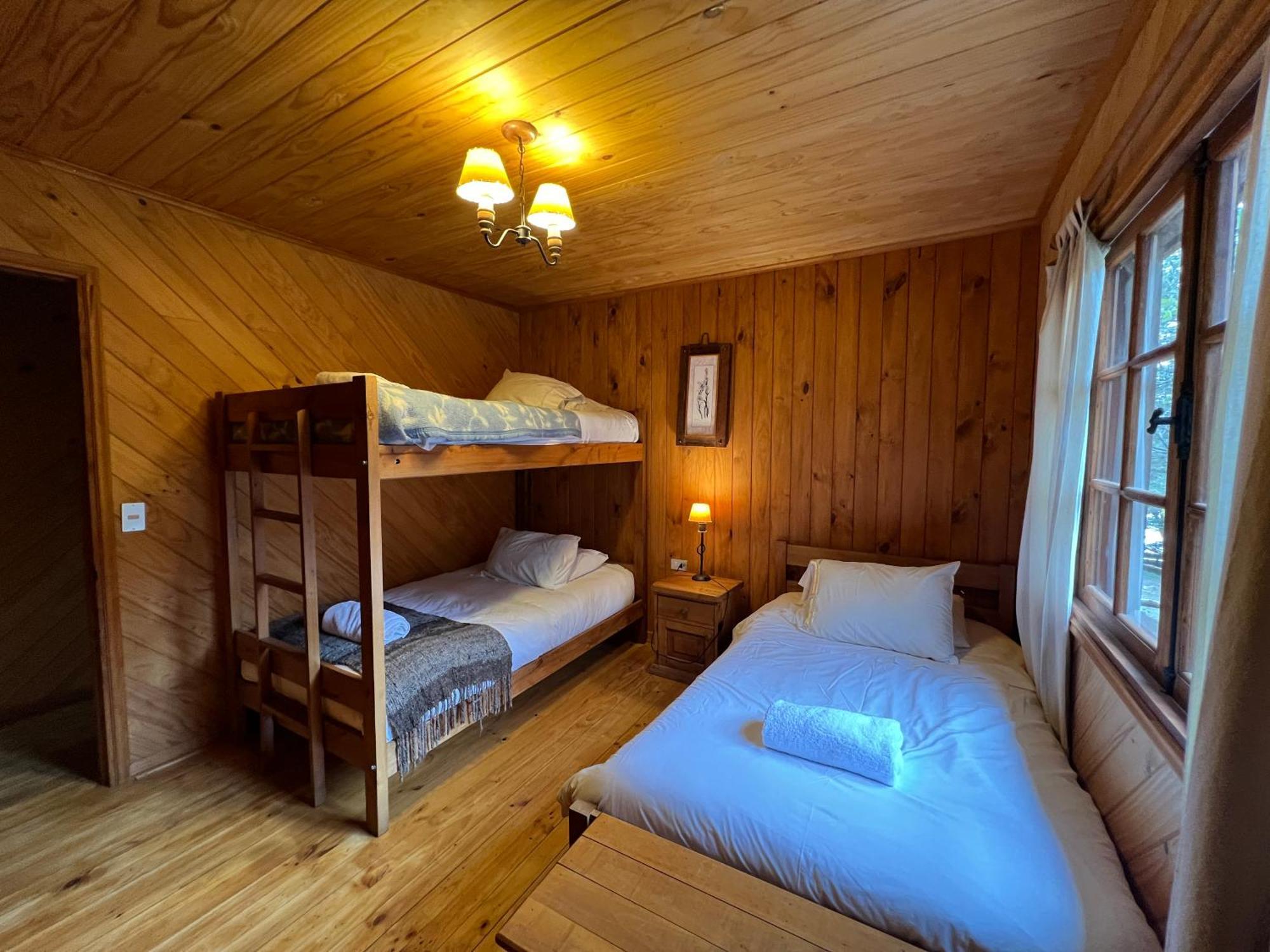 Green Baker Lodge Puerto Bertrand Екстериор снимка