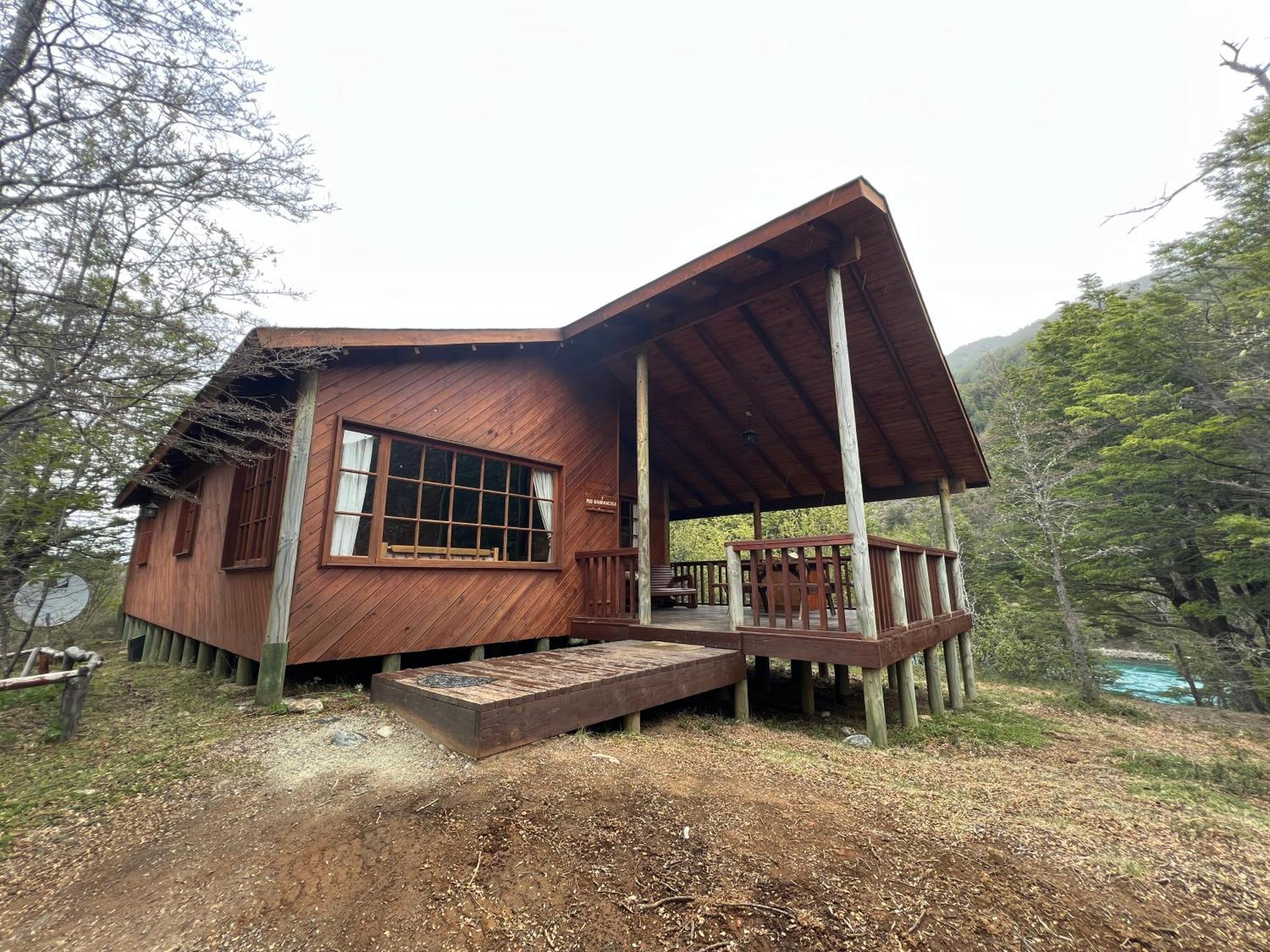 Green Baker Lodge Puerto Bertrand Екстериор снимка