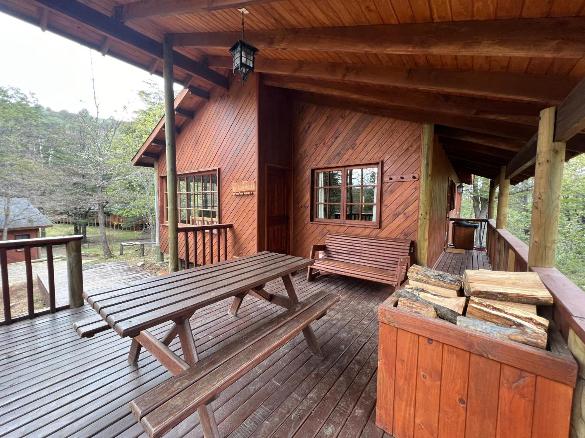 Green Baker Lodge Puerto Bertrand Екстериор снимка