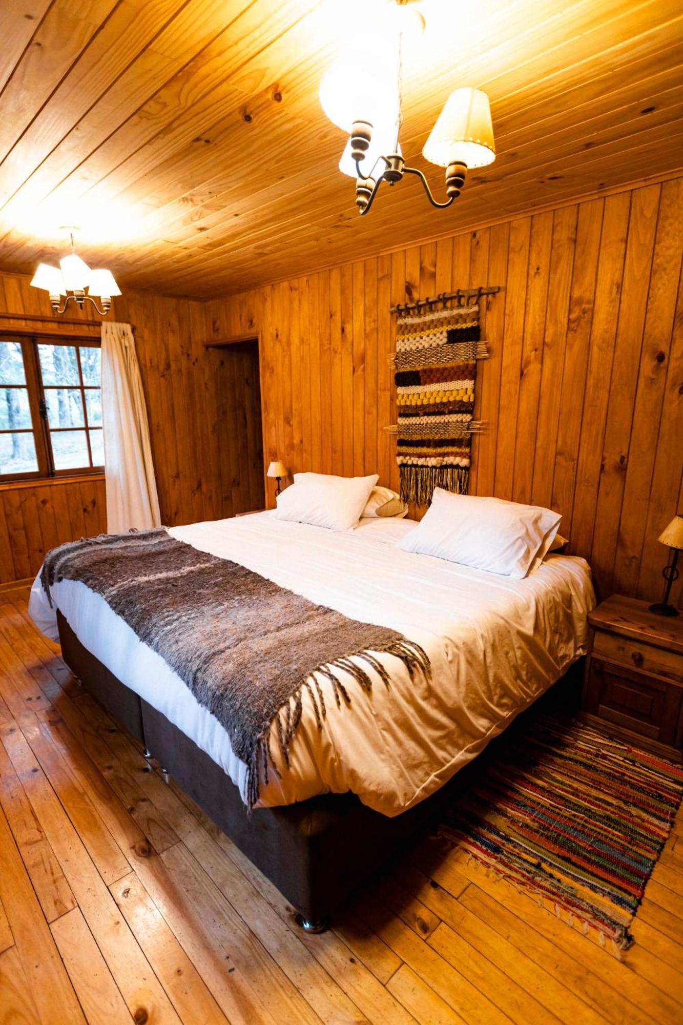 Green Baker Lodge Puerto Bertrand Екстериор снимка
