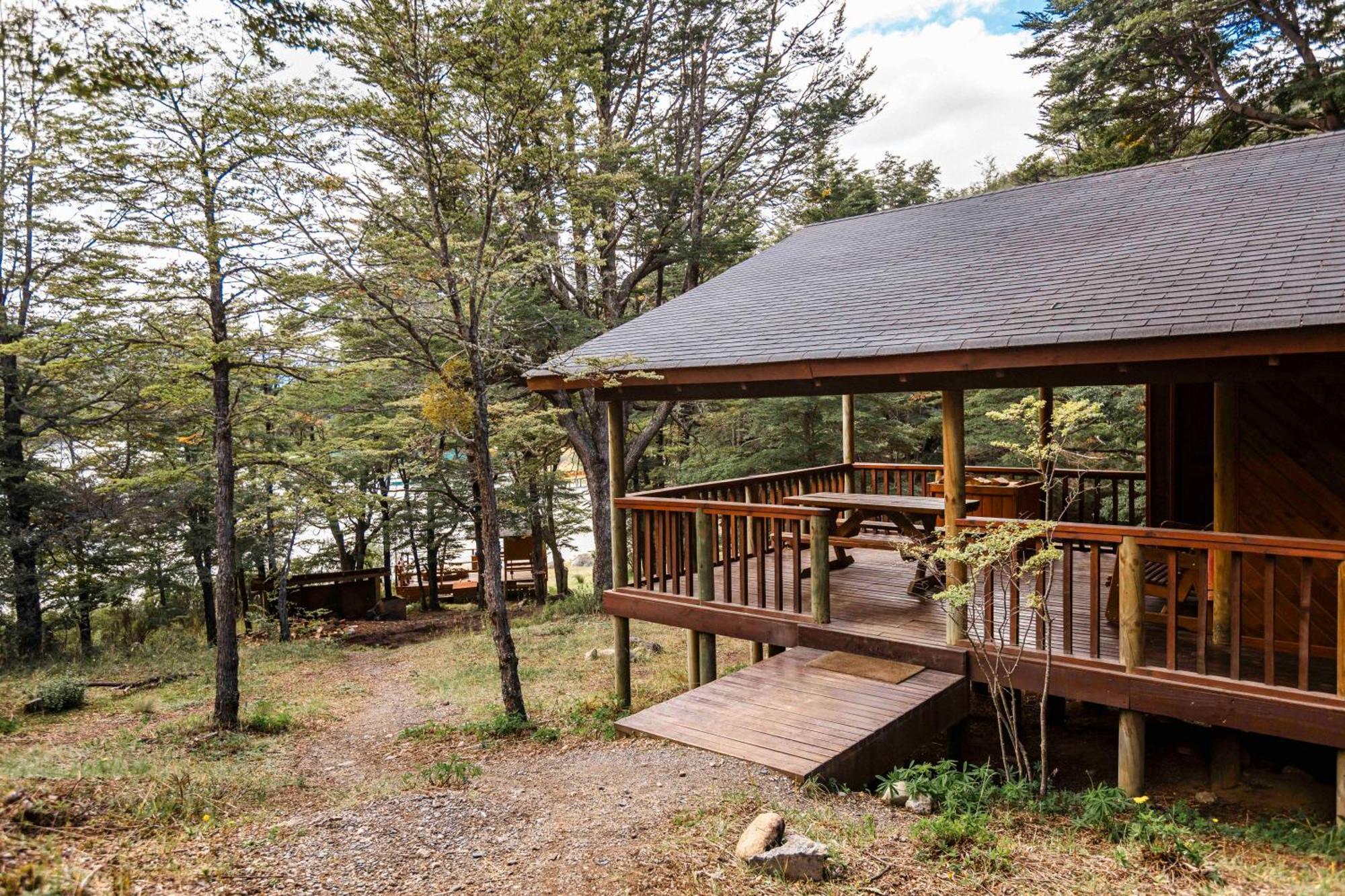 Green Baker Lodge Puerto Bertrand Екстериор снимка