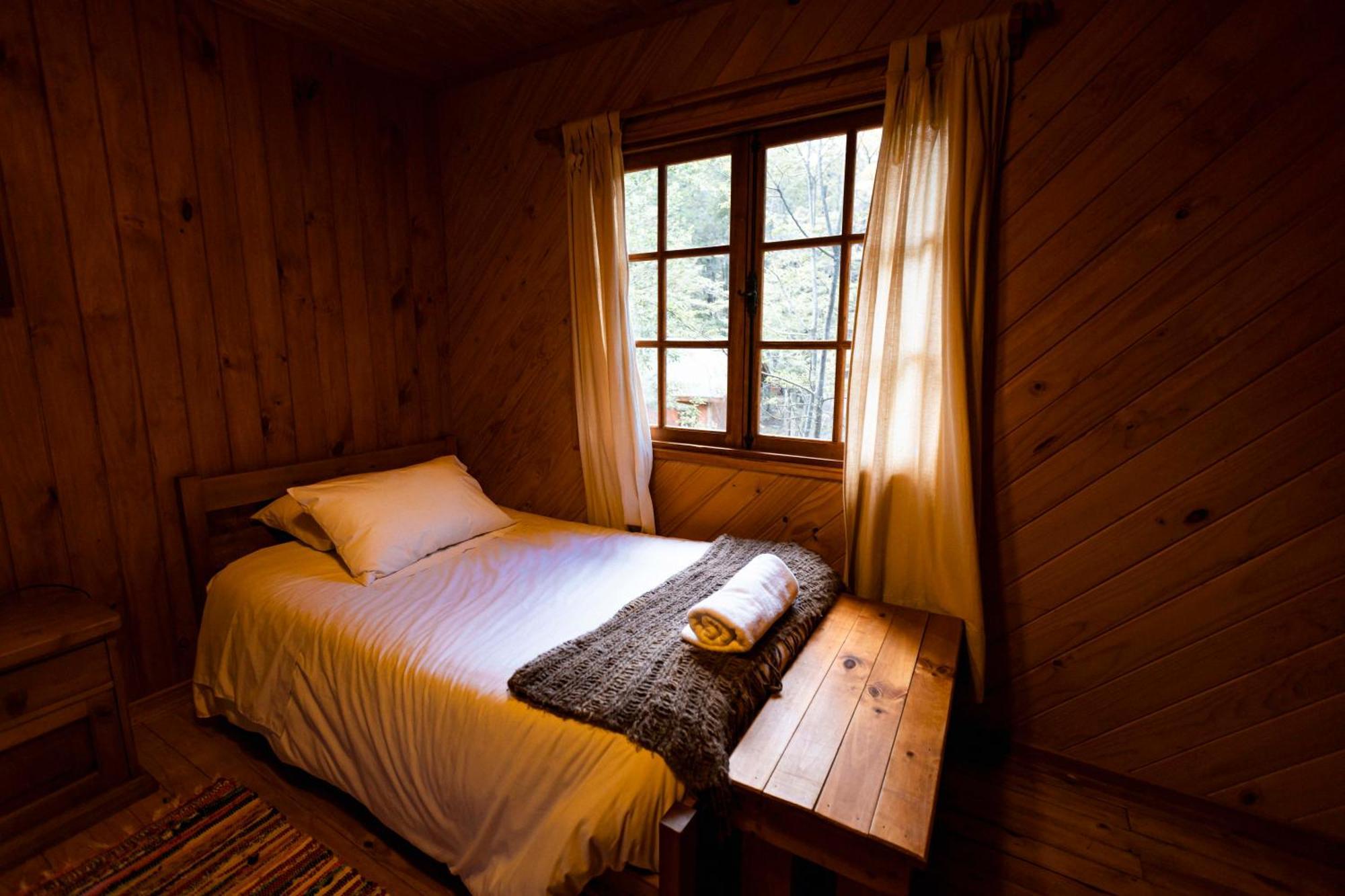 Green Baker Lodge Puerto Bertrand Екстериор снимка