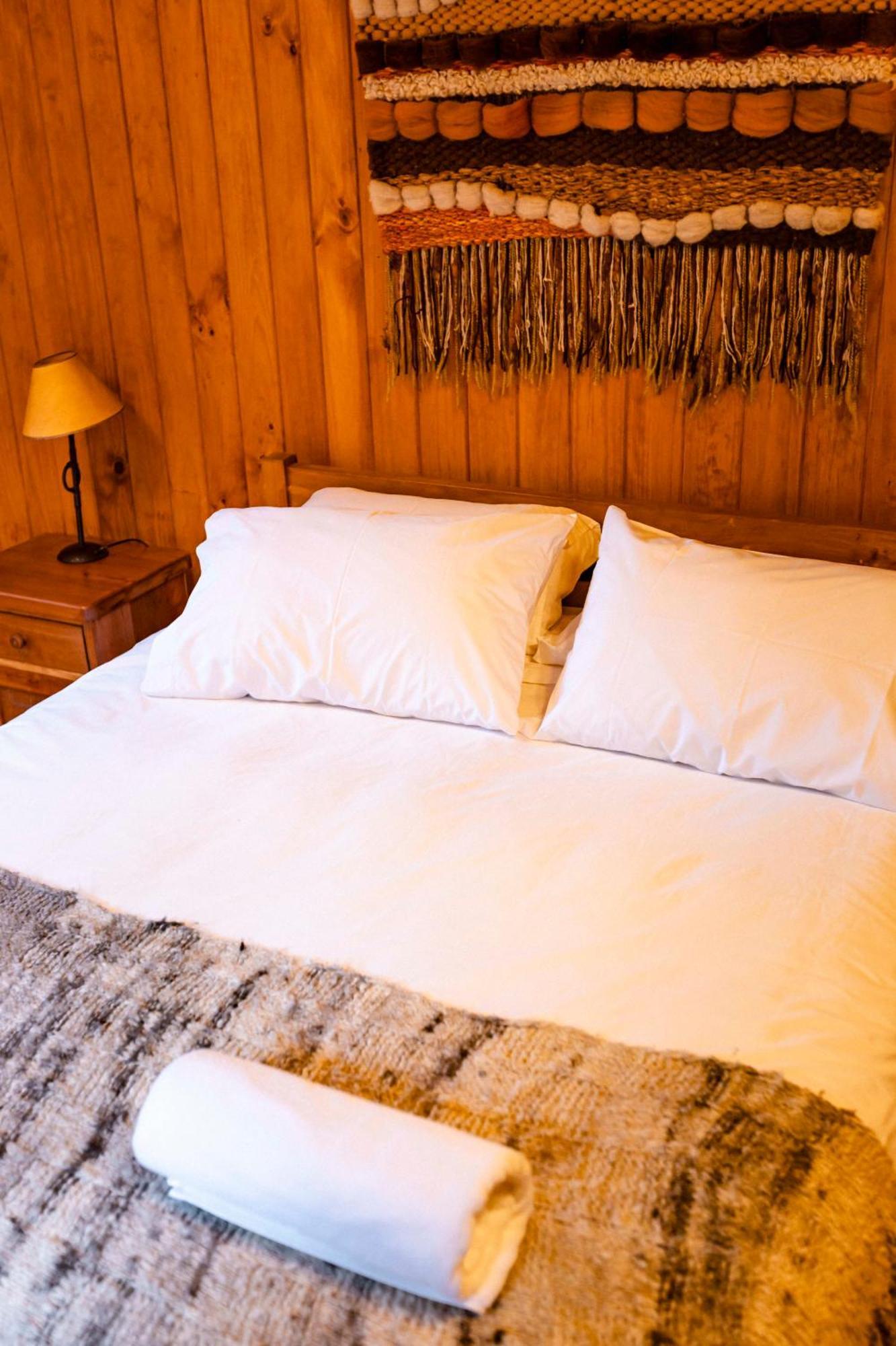 Green Baker Lodge Puerto Bertrand Екстериор снимка