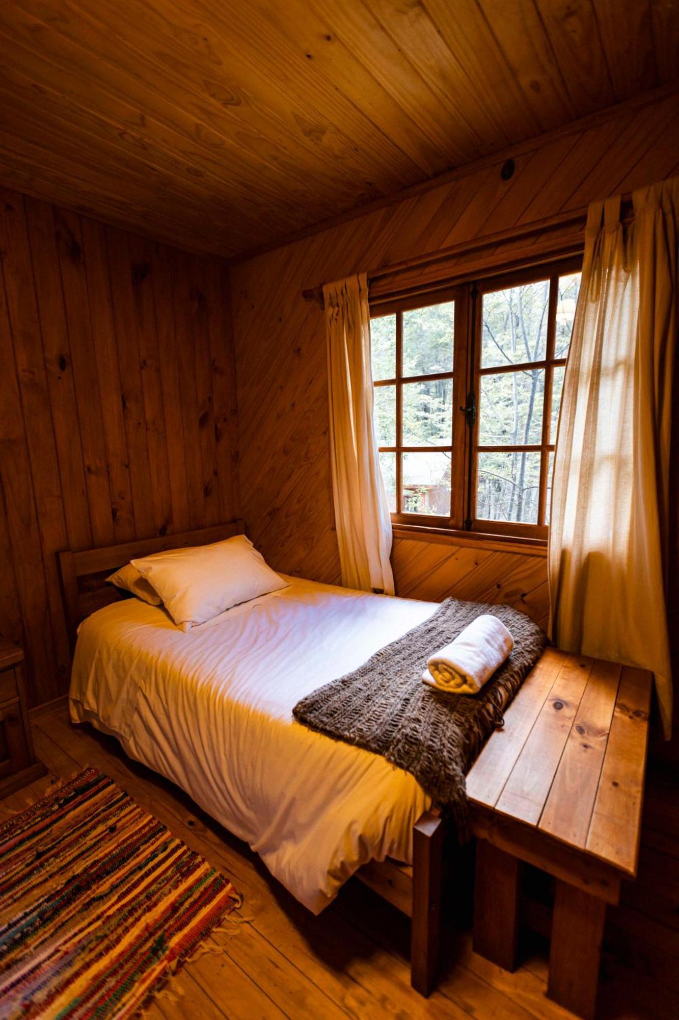 Green Baker Lodge Puerto Bertrand Екстериор снимка