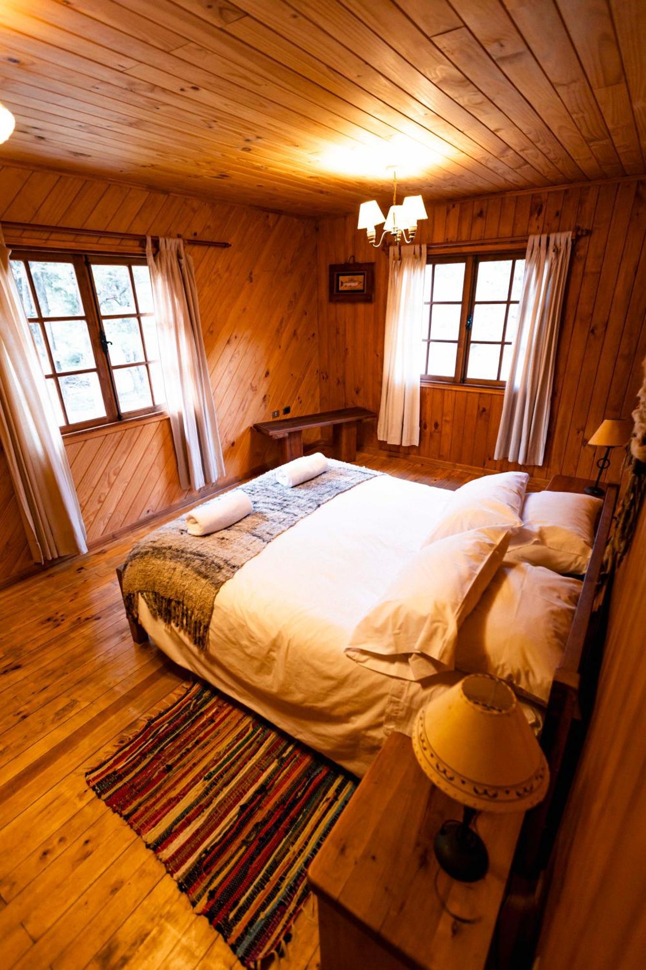 Green Baker Lodge Puerto Bertrand Екстериор снимка