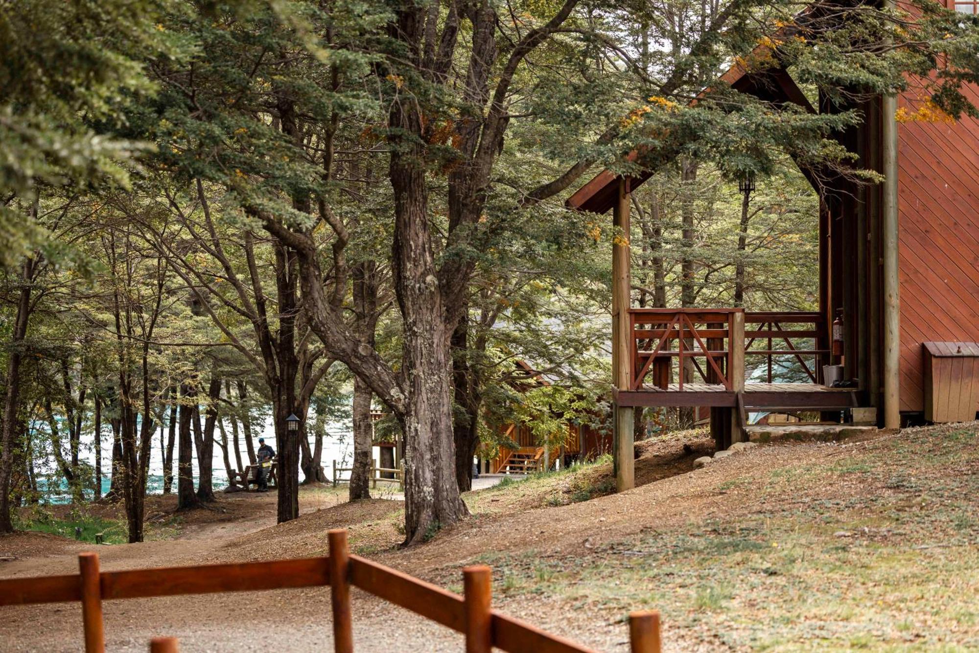 Green Baker Lodge Puerto Bertrand Екстериор снимка