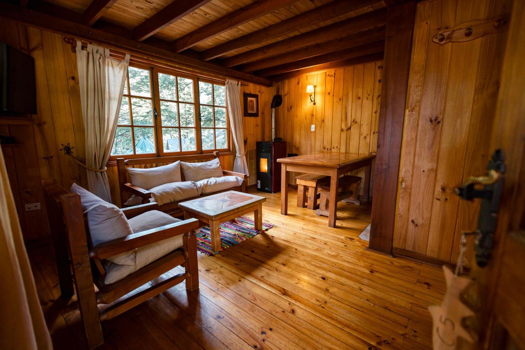 Green Baker Lodge Puerto Bertrand Екстериор снимка