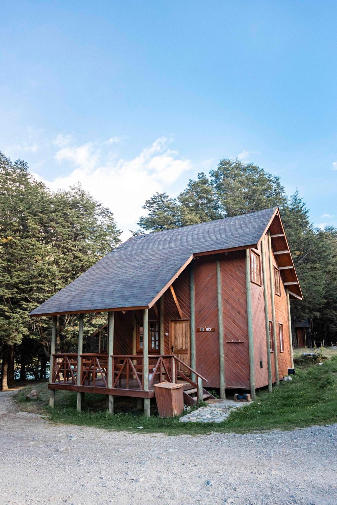 Green Baker Lodge Puerto Bertrand Екстериор снимка